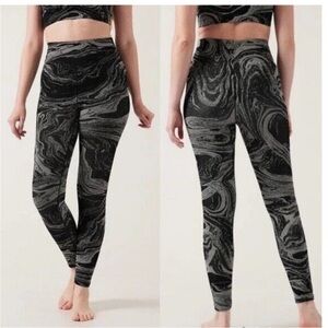 Athleta Aurora Shine Tight Black & Silver Sparkly Leggings Small